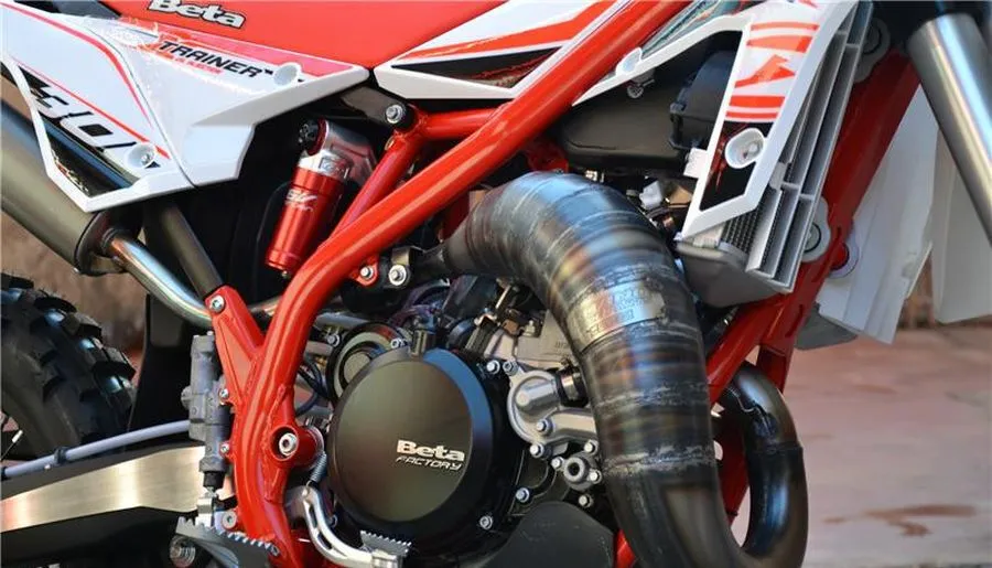 Pot D'échappement Boano 300 X-Trainer 1 Pot D'échappement Boano 300 X-Trainer