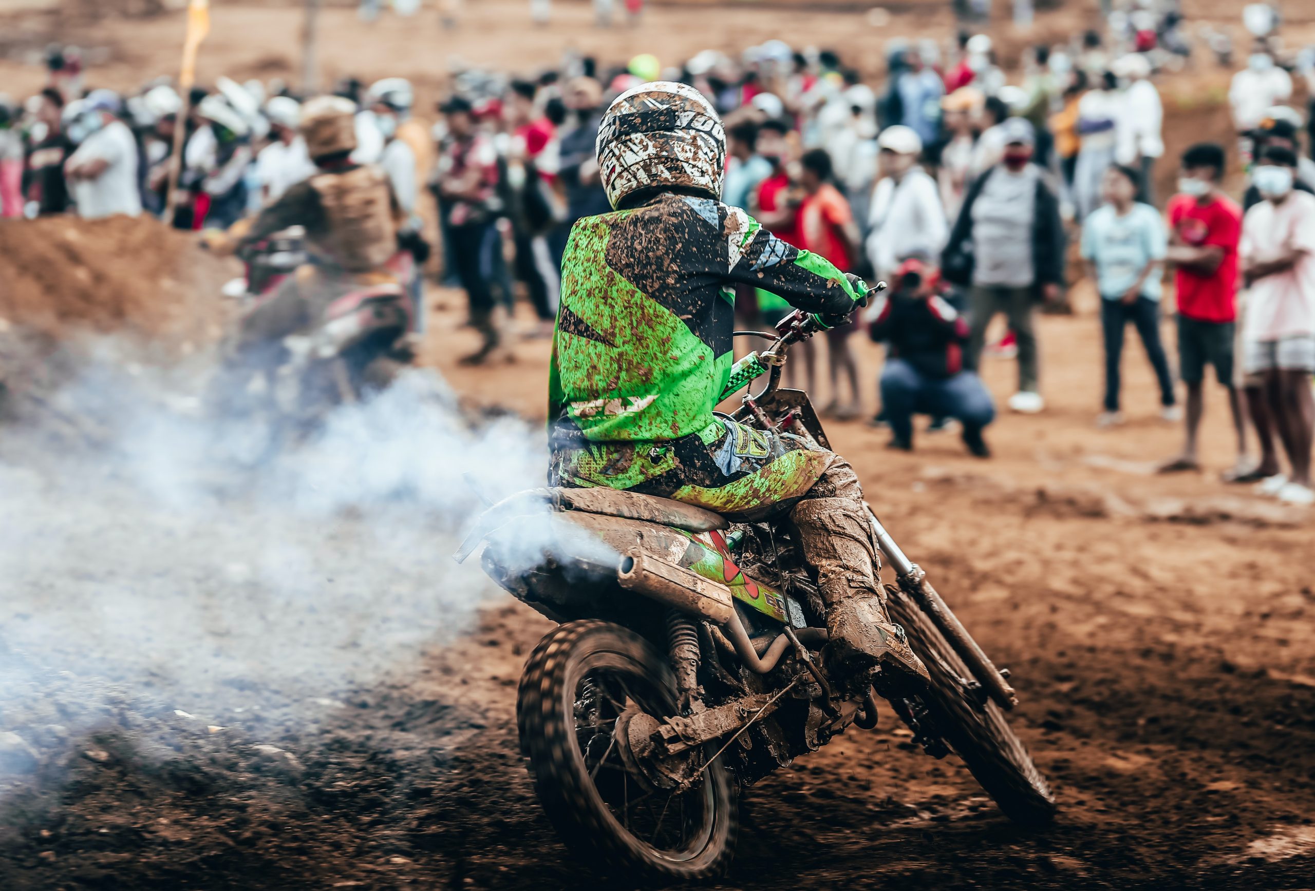 Pièces de moto Soldes -Pièces de moto Soldes pexels shaun rodriguez 11035593 scaled